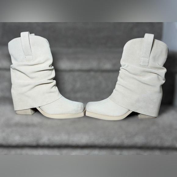 NEW Steve Madden Pia Suede Foldover Square Toe Block Heel Boots Natural Bone 6.5 - Picture 13 of 16